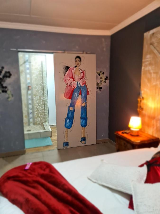 Iszis Guest House ブルームフォンテーン エクステリア 写真